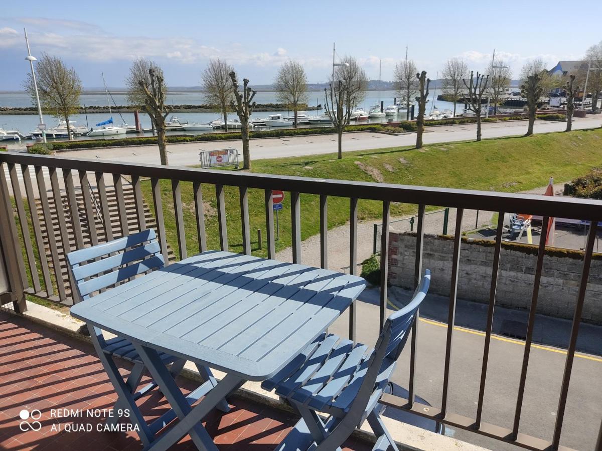 Appartement Sur Le Port Du Crotoy Vue Baie De Somme Le Crotoy Exterior photo